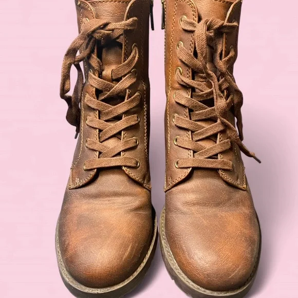 American Eagle Outfitters Women's Size 8 Brown Boots Pre Owned Great Condition - Picture 3 of 7